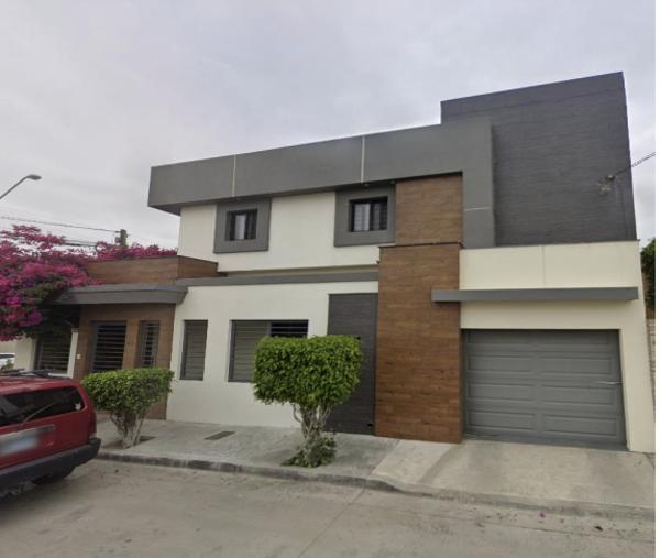 Casa en venta en Maestros Universitarios, Tijuana, Baja California