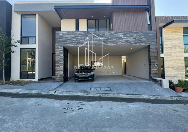 Casa en venta en Bosques de las Misiones, Santiago, Nuevo León