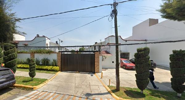 Casa en venta en Lomas Estrella, Iztapalapa, Ciudad de México