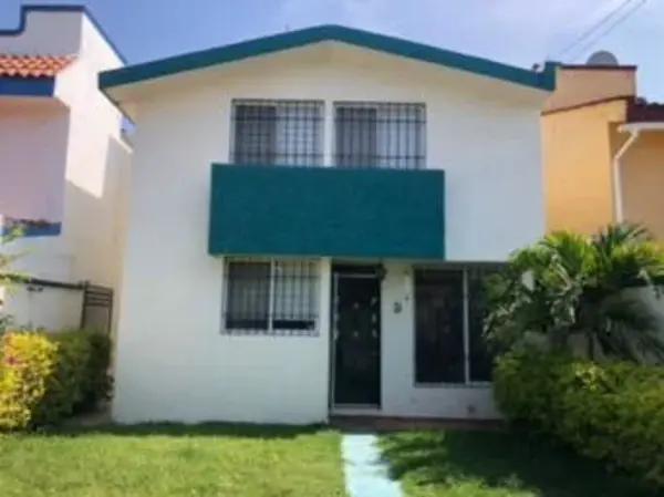 Casa en venta en Jardines de La Hacienda II, Jiutepec, Morelos Casa en venta en Jardines de La Hacienda II, Jiutepec, Morelos
