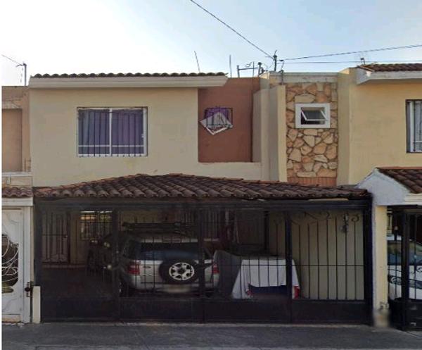 Casa en remate en Parques Del Nilo, Guadalajara, Jalisco