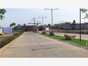 Terreno en venta en Ahuatepec, Cuernavaca, Morelos