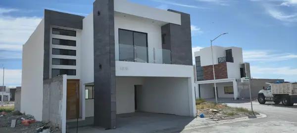 Casa en venta en Quintas del Palmar, Torreón, Coahuila de Zaragoza