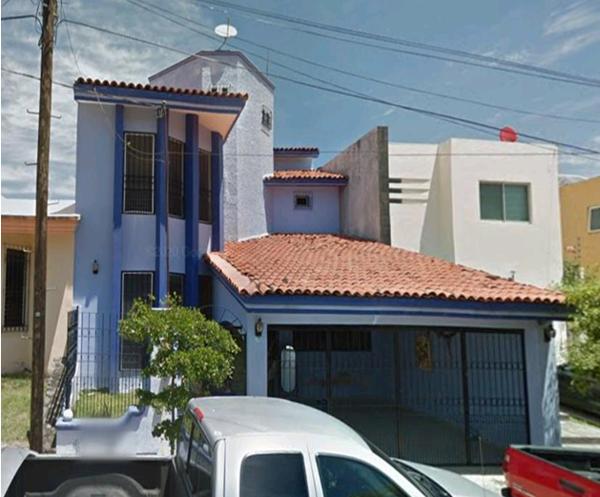 Casa en remate en Jardines Vista Hermosa, Colima, Colima