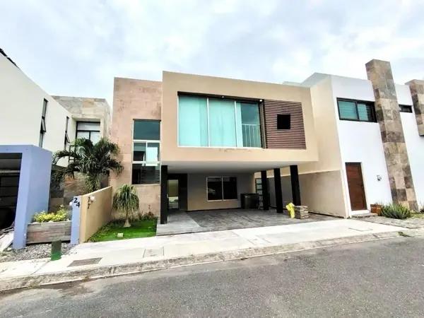 Casa en venta en Las Lomas Residencial, Alvarado, Veracruz de Ignacio de la Llave