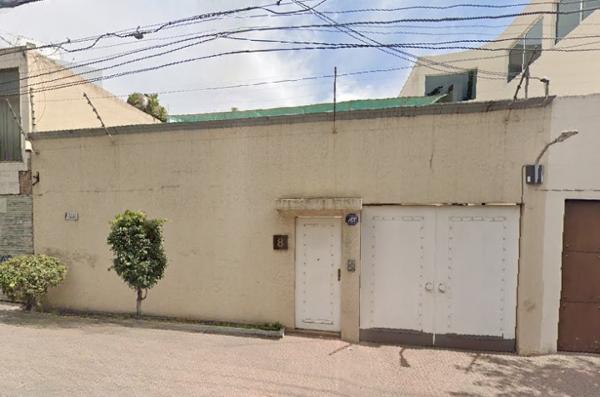 Casa en venta en San Miguel Chapultepec II Sección, Miguel Hidalgo, Ciudad de México
