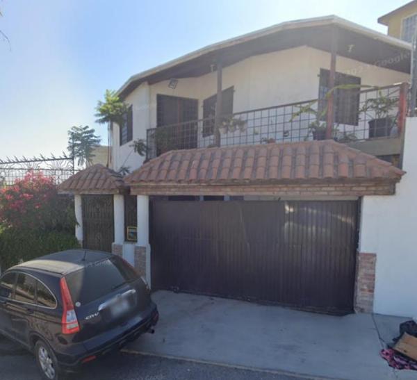 Casa en venta en Villa Fontana IX, Tijuana, Baja California