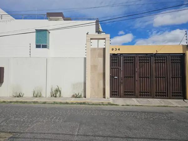 Casa en venta en Cholula de Rivadabia Centro, San Pedro Cholula, Puebla