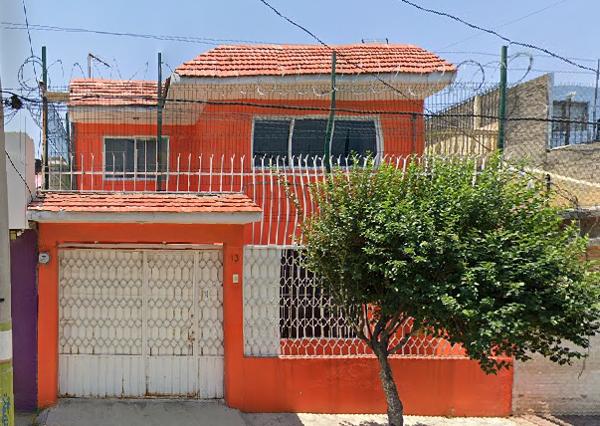 Casa en venta en Jardines de Morelos Sección Bosques, Ecatepec de Morelos, México