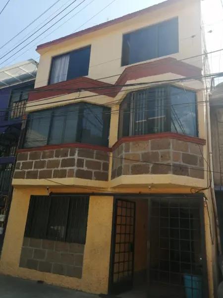 Casa en venta en Emiliano Zapata Fraccionamiento Popular, Coyoacán, Ciudad de México