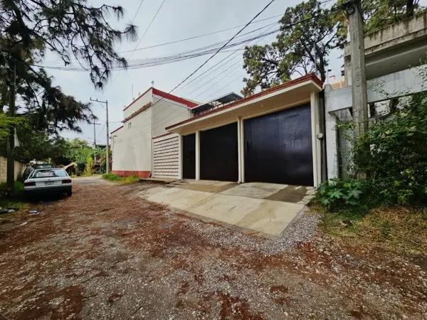 Casa en renta en Lomas de Tzompantle, Cuernavaca, Morelos