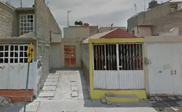 Casa en venta en Real de Costitlán I, Chicoloapan, México