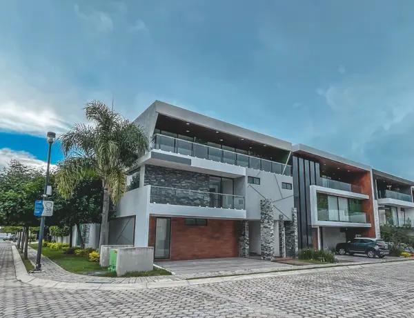 Casa en venta en Lomas de Angelópolis, Ocoyucan, Puebla