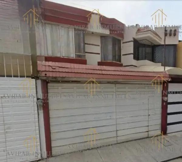 Casa en venta en Santa Catarina Hueyatzacoalco, San Martín Texmelucan, Puebla