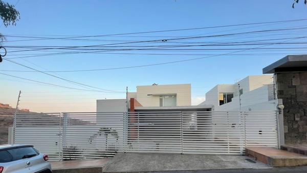 Casa en venta en Villas de Irapuato, Irapuato, Guanajuato
