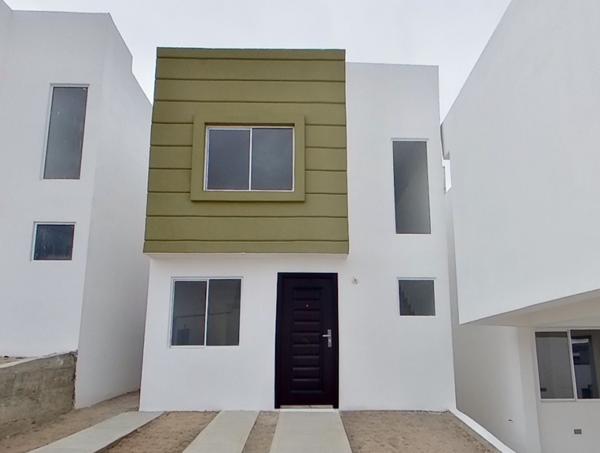 Casa en venta en Aztlan, Playas de Rosarito, Baja California