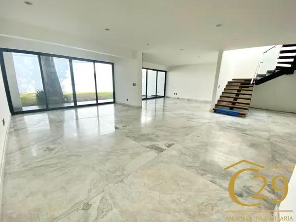 ¡APROVECHA! CASA SEMINUEVA EN VENTA EN LA HERRADURA, 4 RECÁMARAS