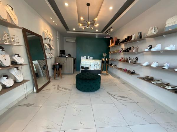 Local en venta en Alfonso Reyes, Monterrey, Nuevo León