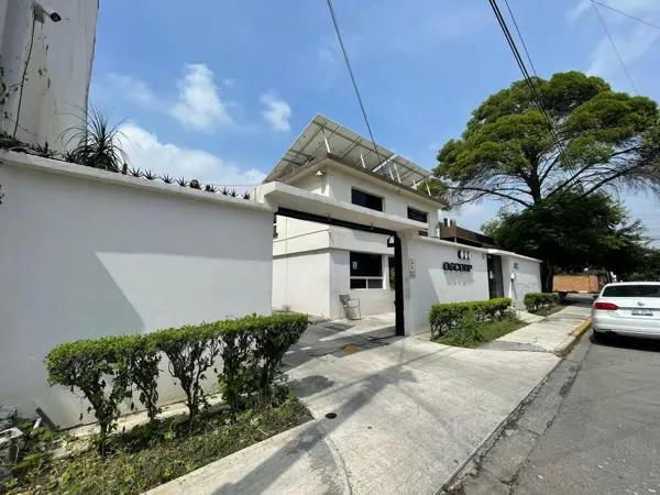 Oficina en venta en Del Valle, San Pedro Garza García, Nuevo León