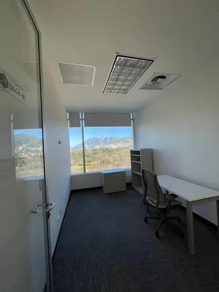 Oficina en renta en Del Valle, San Pedro Garza García, Nuevo León