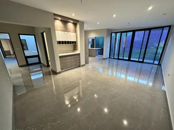Departamento en venta en Del Valle, San Pedro Garza García, Nuevo León