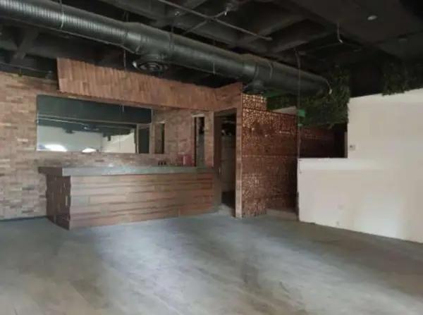 Local en renta en Del Valle, San Pedro Garza García, Nuevo León