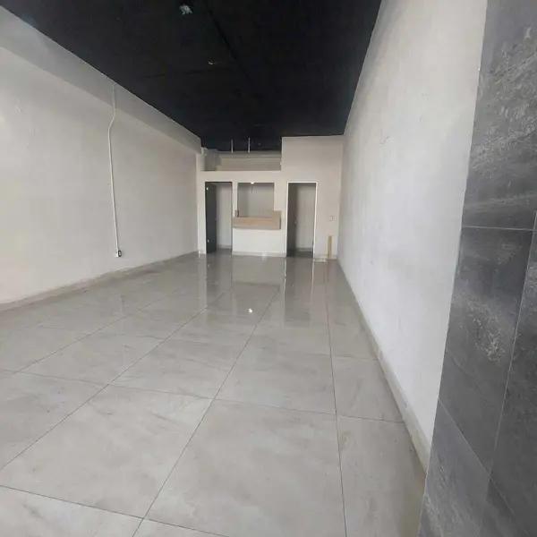 Local en renta en Cumbres Elite Sector Villas, Monterrey, Nuevo León