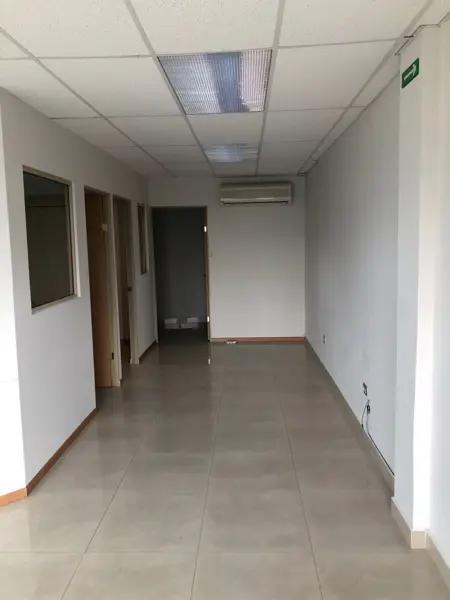 Local en venta en Chepevera, Monterrey, Nuevo León