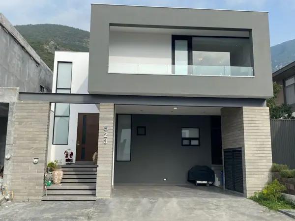 Casa en venta en Aires del Vergel, Monterrey, Nuevo León Casa en venta en Aires del Vergel, Monterrey, Nuevo León