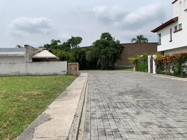 Terreno en venta en Atlacomulco, Jiutepec, Morelos