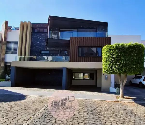 Casa en venta en Lomas de Angelópolis II, San Andrés Cholula, Puebla