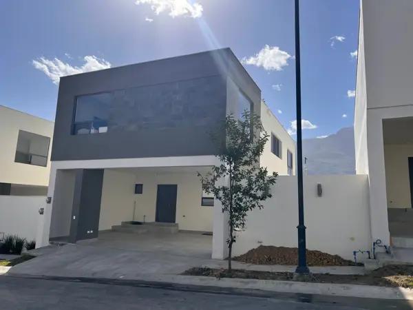 Casa en venta en Los Linos, Santiago, Nuevo León