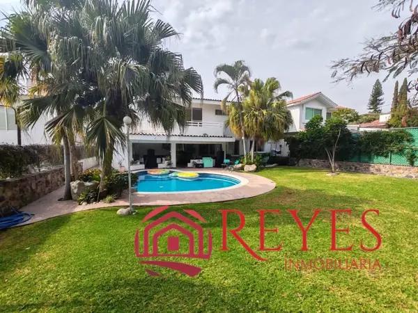 Casa en venta en Lomas de Cocoyoc, Atlatlahucan, Morelos Casa en venta en Lomas de Cocoyoc, Atlatlahucan, Morelos