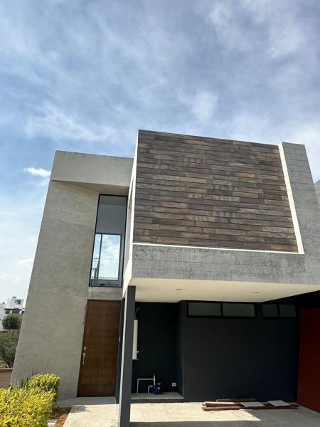 Casa en venta en Lomas de Angelópolis, San Andrés Cholula, Puebla