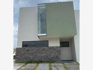 Casa en venta en Montaña Monarca I, Morelia, Michoacán de Ocampo