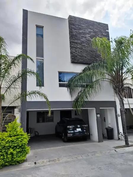 Casa en venta en Puerta de Hierro, Monterrey, Nuevo León