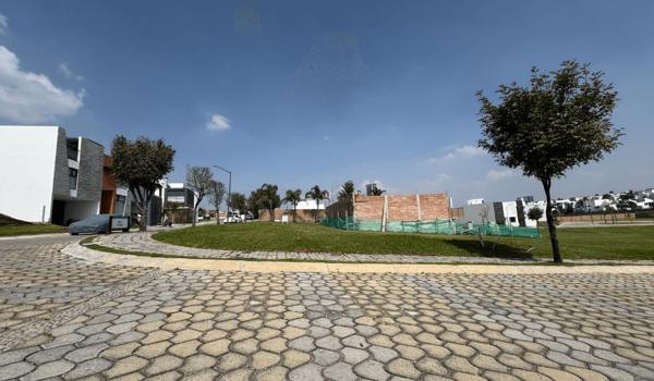 Terreno en venta en Lomas de Angelópolis, San Andrés Cholula, Puebla
