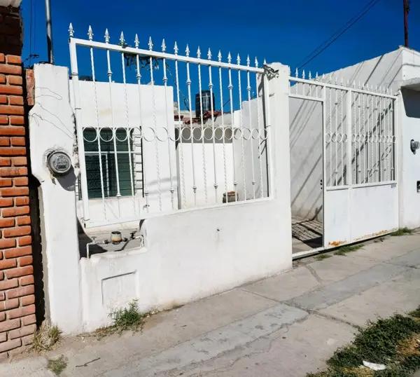 Casa en venta en Bosques de Banthi, San Juan del Río, Querétaro