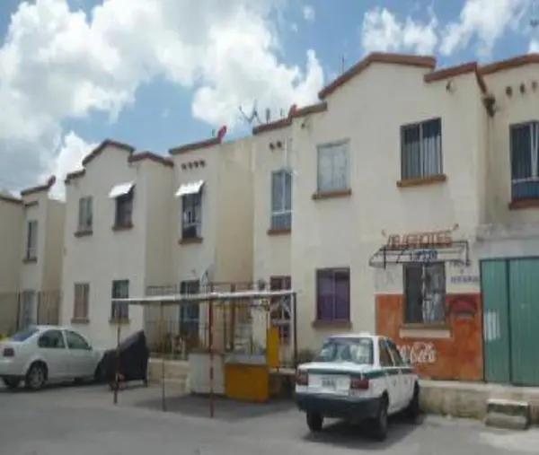 Casa en venta en Villas Otoch Paraiso, Benito Juárez, Quintana Roo