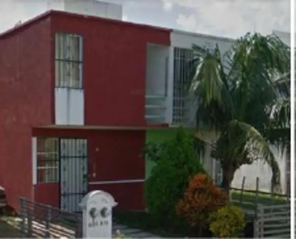 Casa en venta en La Guadalupana, Solidaridad, Quintana Roo