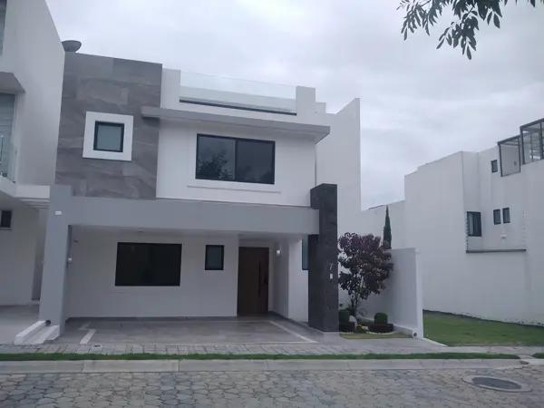 Casa en venta en Lomas de Angelópolis, Ocoyucan, Puebla