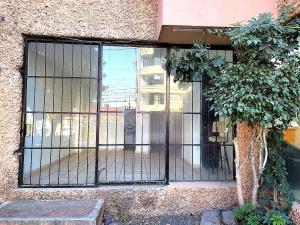 Local comercial EN RENTA en Lomas del Campestre, León, Guanajuato