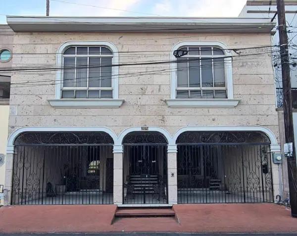 Casa en venta en Las Cumbres, Monterrey, Nuevo León