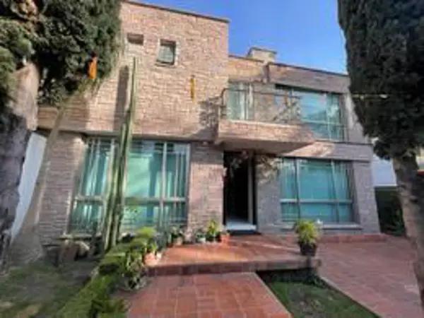 Casa en venta en Jardines de la Florida, Naucalpan de Juárez, México