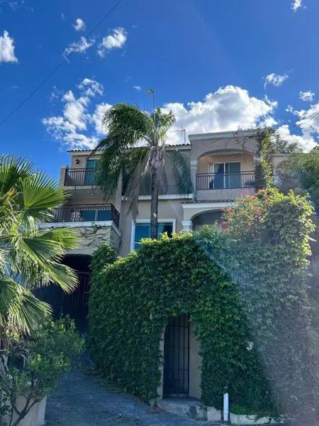 Casa en venta en Las Cumbres, Monterrey, Nuevo León