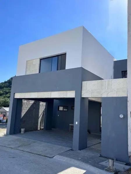 Casa en venta en Cumbres de Santiago, Santiago, Nuevo León