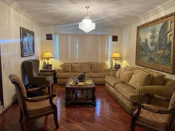 Casa en venta en Las Cumbres, Monterrey, Nuevo León