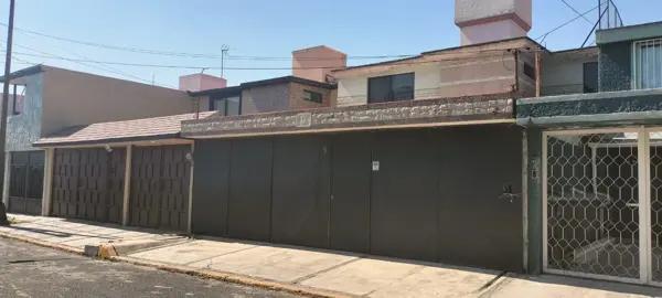 Casa en venta en Lomas Estrella, Iztapalapa, Ciudad de México