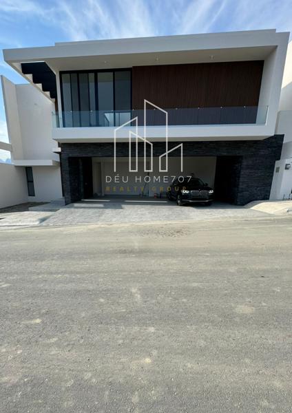 Casa en venta en Pedregal de la Montaña, Monterrey, Nuevo León