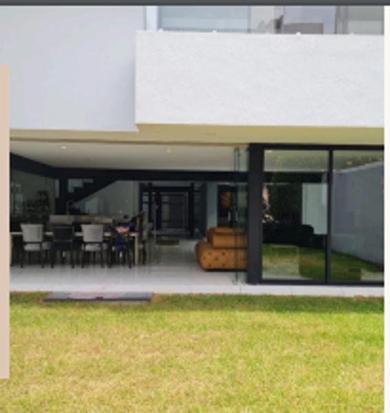 Casa en venta en Lomas de Tecamachalco, Naucalpan de Juárez, México